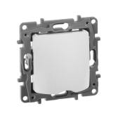 Etika Белый Вывод кабеля IP21 | 672229 | Legrand - артикул 672229