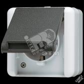 Розетка штепсельная SCHUKO 16А 250V с защитой от детей накладная IP44 - артикул 820KIW