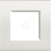 LivingLight Рамка прямоугольная 1 пост Белый - артикул LNA4802BI