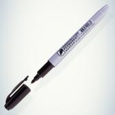 Маркер перманентный Crown Multi Marker Slim черный, пулевидный, 2мм (P-505) - артикул P-505