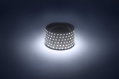Лента светодиодная 9,6Вт/м 12В 6500К IP20 120LED/м LS2835-120LED-IP20-W-eco-5m - ЭРА (Энергия света), артикул Б0035595