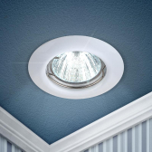 Светильник штампованный MR16,12V/220V, 50W белый ST3 WH - ЭРА (Энергия света), артикул C0043801