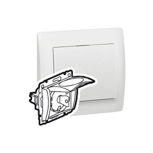 Розетка IP44 с шторками и крышкой белая - Legrand