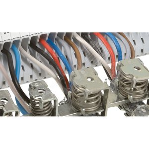 Зажим защитный для кабеля 3-8 мм - Legrand Euro