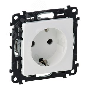 Valena LIFE Розетка силовая 2К+З 16А 250В винтовые зажимы белая (753425) 2