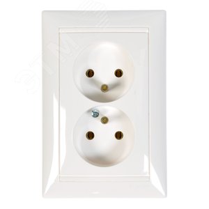 Розетка 2X2К+З фр БЕЛ VLN (770077) - Legrand