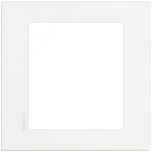 AXL Air Рамка 3x3 модуля белый (HW4826HDN) - Legrand