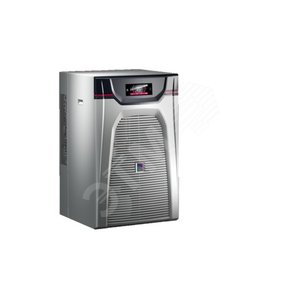 SK Blue e чиллер 11 кВт, 400 В, 3~,50 Гц с пакетомопций:- обратный клапан -Байпас горячего газа -   Переключатель потока - Подключение к сети         Ethernet.  - транспортная обрешетка для чиллера.  - инверторный насос (3336409) - Rittal