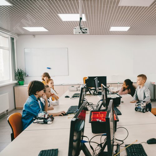 Светильник светодиодный потолочный ULP-6060 28W/3950К/EMG IP40 SCHOOL WHITE универсальный с БАП (3950K) 3000Лм Корпус белый В комплекте с и/п 7