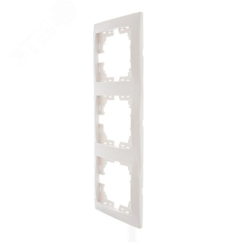 MIRA Рамка 3 поста вертикальная белая без вставок