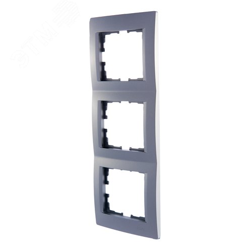 KARINA Рамка 3-ая вертикальная б/вст матовое серебро (10шт/120шт) 2