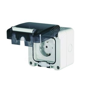 Розетка наружная с повышенной защитой IP66