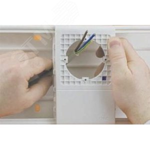 Рамка-суппорт PDA-N 150 для электроустановочныx изделий 60х60 мм In-liner 2