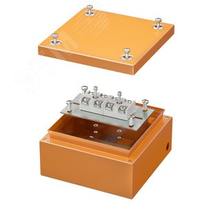 Коробка стальная FS с гладкими стенками и клеммниками  IP66 150х150х80мм 4р  450V 20A 10мм.кв  нерж.контакт - DKC (ДКС)