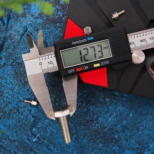 Электронный штангенциркуль 150 мм 2