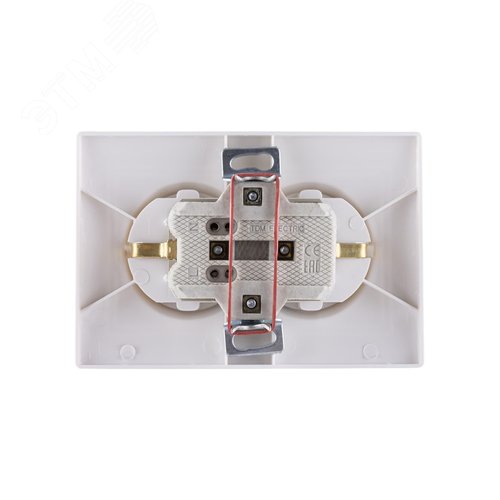 Розетка двойная 2П+З 16А 250В (основание керамика) белая Таймыр TDM 4