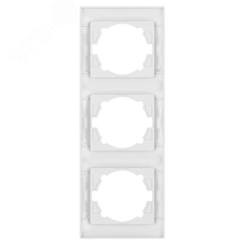 Рамка трехпостовая вертикальная белая ''Лама'' 4