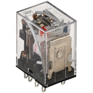 Реле промежуточное 230 В переменного тока 3 переключающих контакта 5 A РЭК78/3 с индикацией