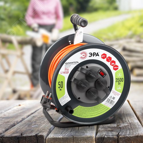 Удлинитель силовой RMx-4es-3x1.5-50m-IP44 на металлической катушке c/з 4 гнезда 50м ПВС 3х1.5 RMx-4es-3x1.5-50m-IP44 3