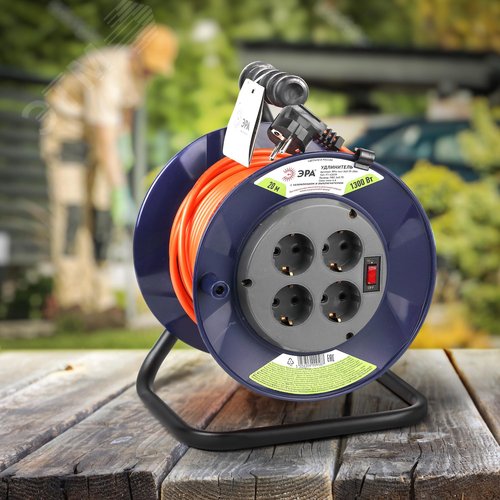 Удлинитель силовой RPx-4es-3х0.75-20m на п. катушке c/з 4 гн 20м ПВС 3х0.75 RPx-4es-3х0.75-20m 3