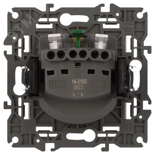 Розетка однофазная скрытого монтажа, в рамку с заземлением со шторками шампань с крышкой 16А 250В IP20 автоматические (безвинтовые) зажимы 14-2103-04 Эра Elegance 3