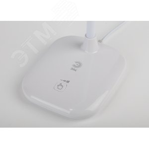 NLED-451-5W-W Светильники настольные ЭРА наст.светильник NLED-451-5W-W белый 8
