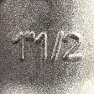 Угольник НВ 1'1/2 никелированный 4