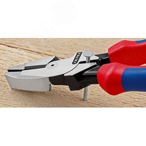 Плоскогубцы электромонтера Linemans Pliers резка - проволока средней твердости 46мм твердая проволока 3мм L=240мм двухкомпонентные рукоятки цвет черный крепление для страховки - фото 4