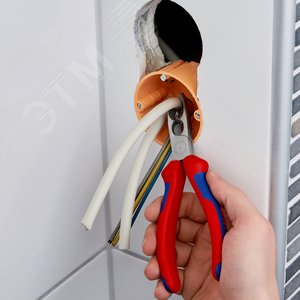 Клещи-стрипперы для популярных круглых проводов и проводов для сырых помещений (в частности NYM 5х25мм) зачистка: 15-25 мм рез: проволока средней твёрдости 31 мм твёрдая проволока 2 мм кабель 10 мм (16 мм) L-165 мм хромированные 2-компонентные рукоятки блистер - фото 4