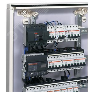 Выключатель автоматический четырехполюсный NG125N 125А C 25кА | 18662 | Schneider Electric 3