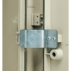 Шкаф со сплошной дверью IP44 1500X1250X420 - Schneider Electric