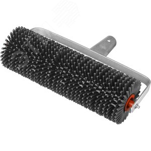 Валик игольчатый ''Мастер'' по бетону на металлической рамке, под удлинитель, пластмассовые иглы 28мм, 105х300мм