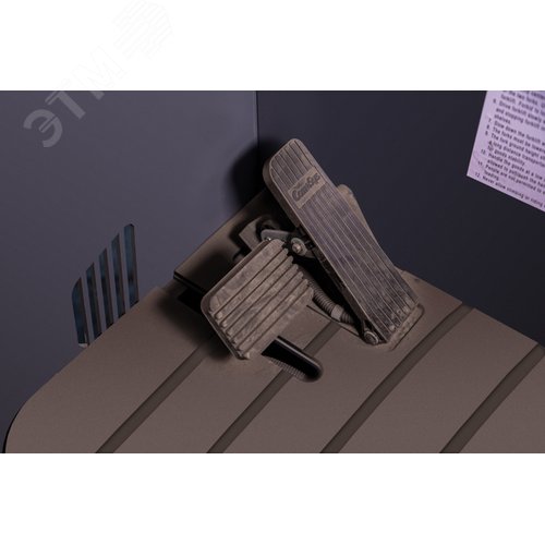 Ричтрак электрический с кабиной  2,0 т 8,6 м CQD20-D Li-ion - фото 5