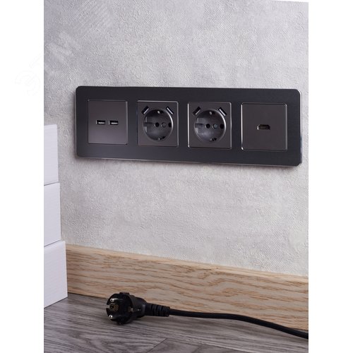 BRITE Розетка с заземлением с защитными шторками 16А с USB A+A 2,1А РЮш10-1-БрС сталь - фото 8