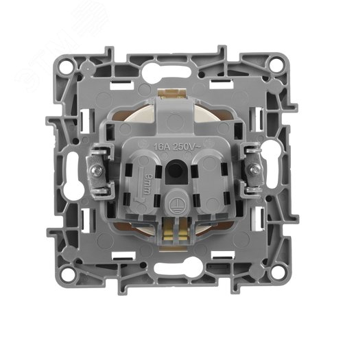 Розетка 1-местная с заземлением с защитными шторками 16А слоновая кость ETIKA 2