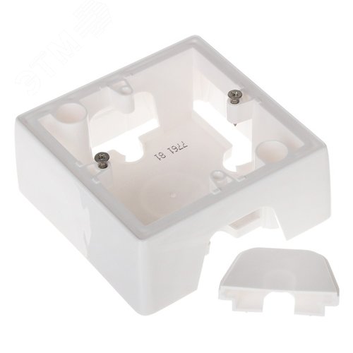 VALENA Коробка переходная для наружного монтажа белая (776181)