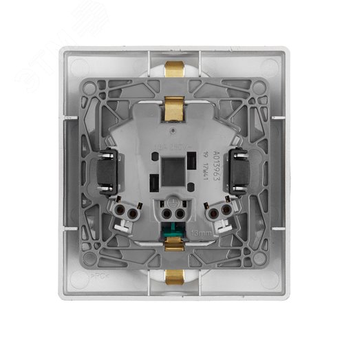Розетка 2-местная с заземлением с защитными шторками безвинтовое крепление 16А в сборе алюминий ETIKA 2