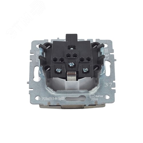 BRITE Розетка с заземлением с защитными шторками и крышкой 16А IP44 РСбш10-3-44-БрШ шампань - фото 8