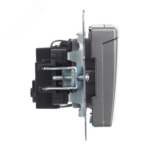 BRITE Розетка с заземлением с защитными шторками и крышкой 16А IP20 РСбш10-3-БрС сталь - фото 6
