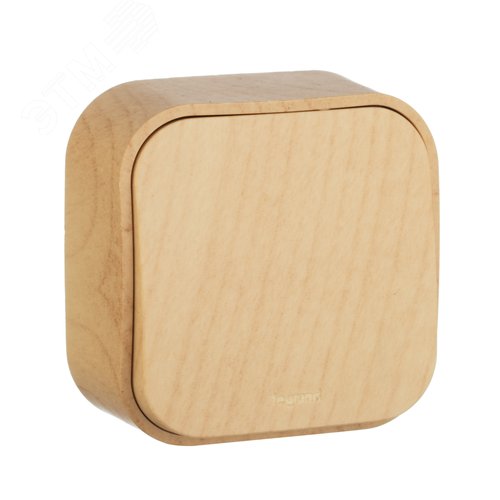 Выключатель 1-клавишный для открытой установки проходной 10А дерево QUTEO