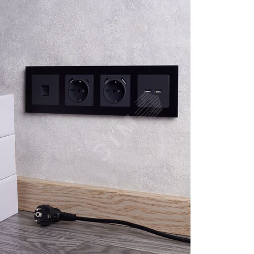 BRITE Рамка 4 поста РУ-4-2-Бр стекло черный матовый IEK - фото 6
