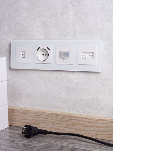 BRITE Рамка 4 поста РУ-4-2-Бр стекло белый RE IEK - фото 6
