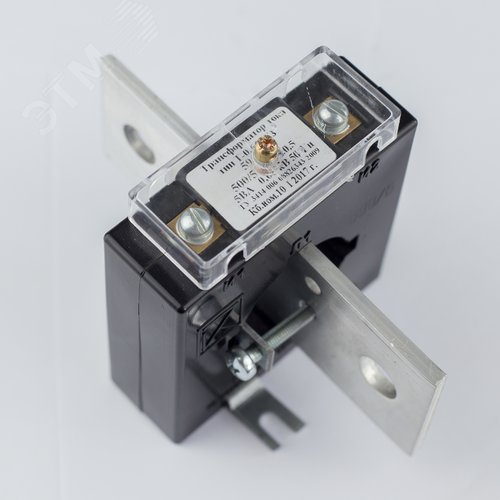 Трансформатор тока измерительный Т-0,66 10 ВА 0,5 600/5 S 6