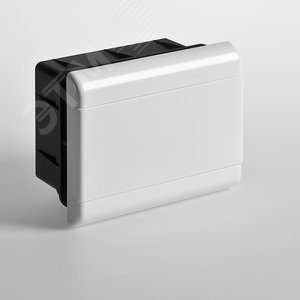 Щиток распределительный встраиваемый на 9 модулей с непрозрачной дверцей белый IP40 (ЩРв-П-9)