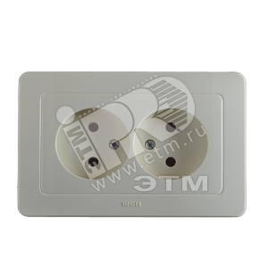 Розетка двойная скрытая со шторками слоновая кость