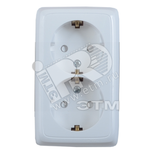 Розетка двойная наружная с заземлением со шторками с монтажной пластиной белая