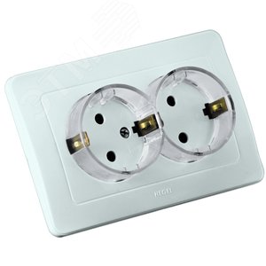 Розетка двойная скрытая с заземлением (стакан) белая