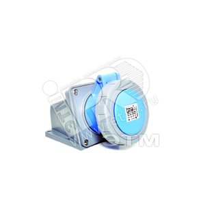Розетка 85х95х60 2P+E 3x16 220-240V наклонная 75 градусов наружная с замком в коробке (31.21.306.0900) - Tplast