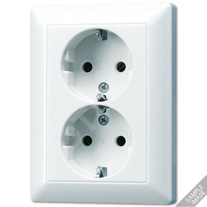 Штепсельная розетка двойная с шторками  SCHUKO 16A 250В. Материал- термопласт. Цвет- белый. - JUNG