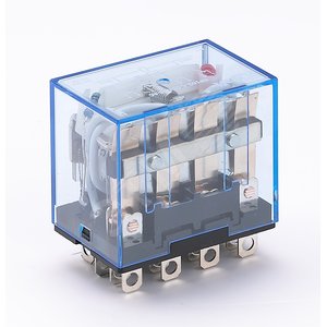 Реле промежуточное 220В AC 4 переключающих контакта 10А ПР-102 с индикацией - SE (DEKraft)